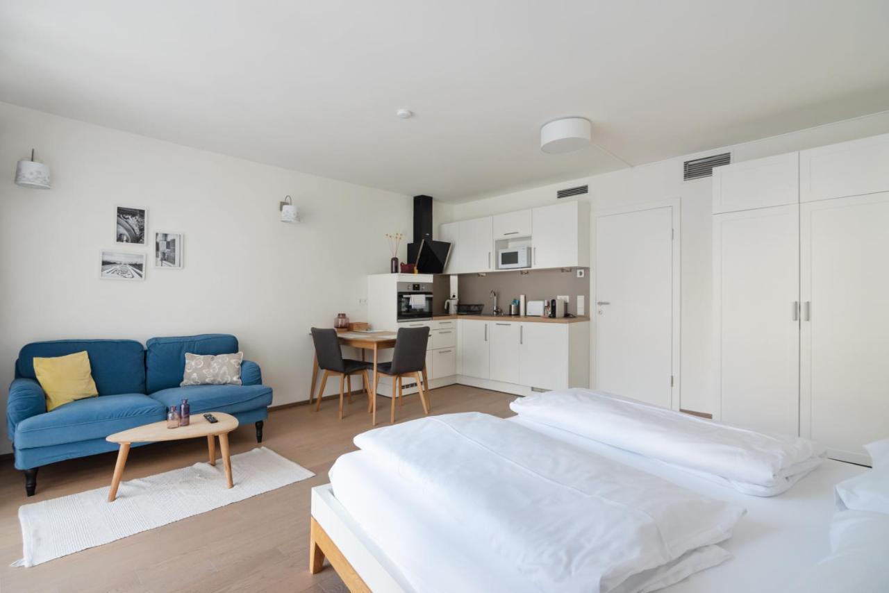Quiet And Cozy Apartment Next To Mariahilfer Strasse And Naschmarkt With Ac, Minimum 30 Nights Viena Exterior foto