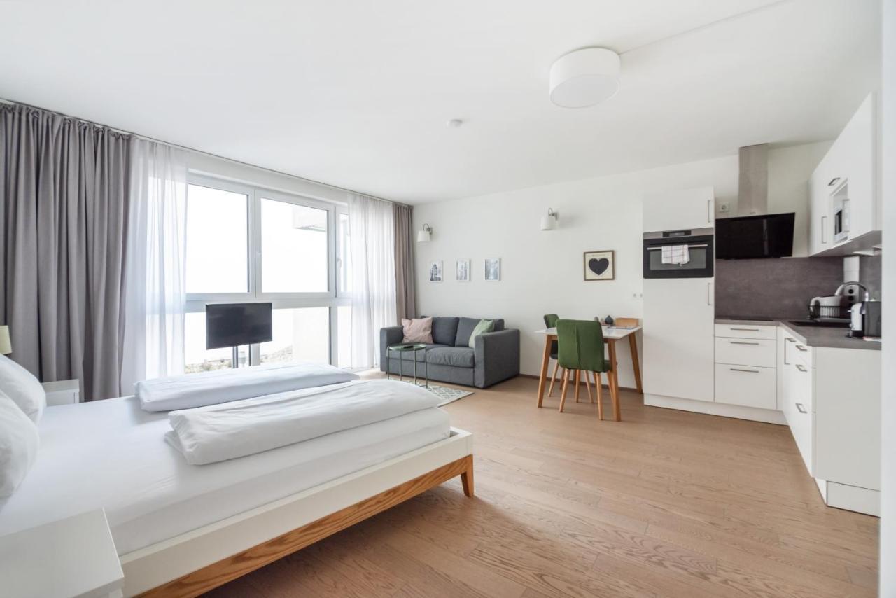 Quiet And Cozy Apartment Next To Mariahilfer Strasse And Naschmarkt With Ac, Minimum 30 Nights Viena Exterior foto